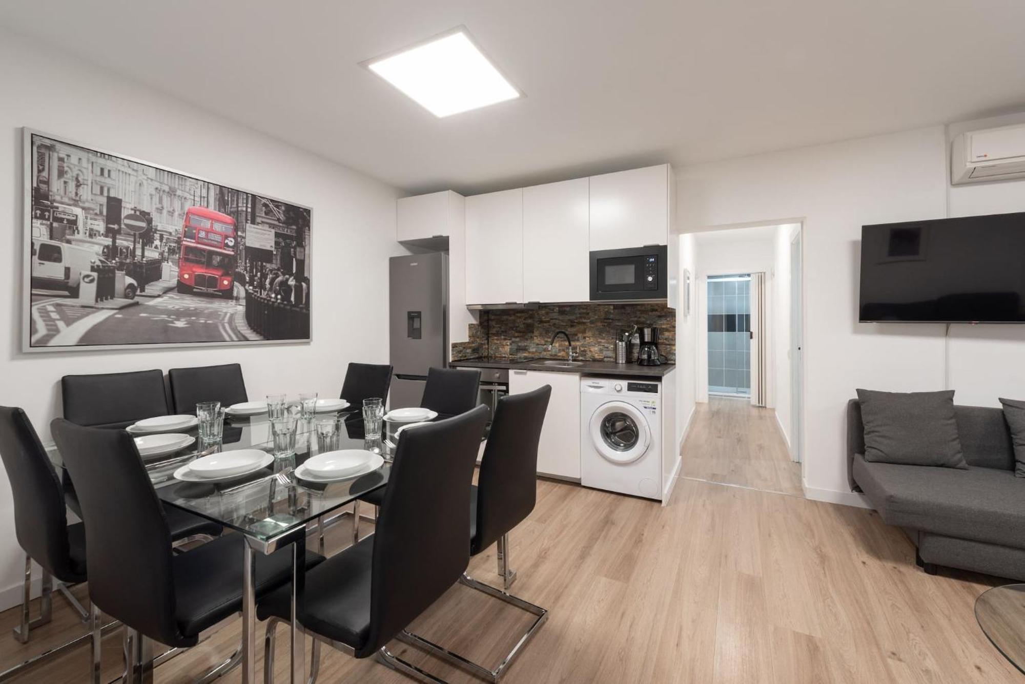Apartamentos Day Madrid Santo Domingo Centro Gran Via Sol Malasana 外观 照片
