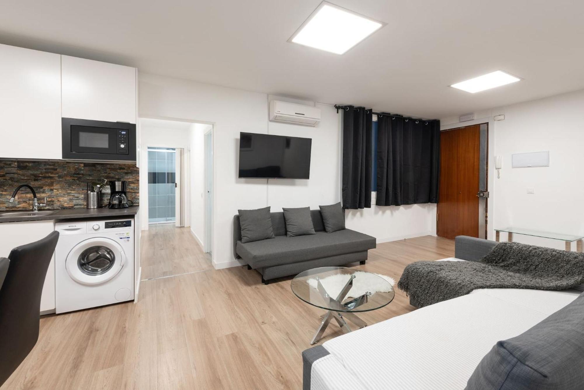 Apartamentos Day Madrid Santo Domingo Centro Gran Via Sol Malasana 外观 照片